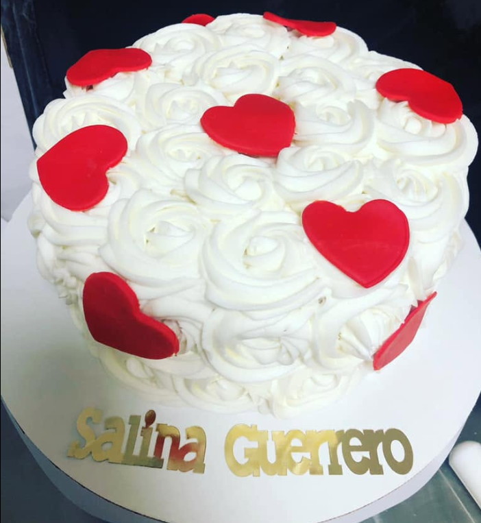 Hearts Rossetta Cake · custom cake by Zugar Coma Zweetz