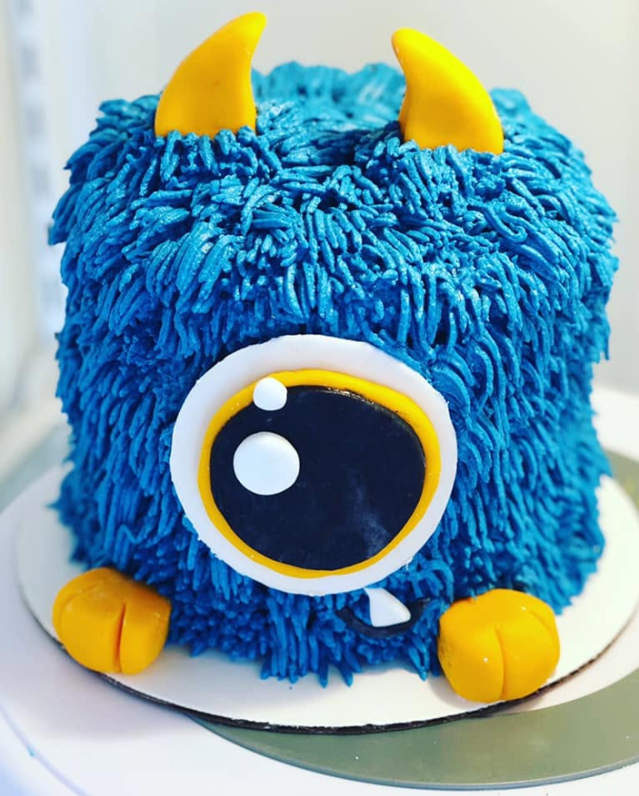 Monster Cake · custom cake by Zugar Coma Zweetz