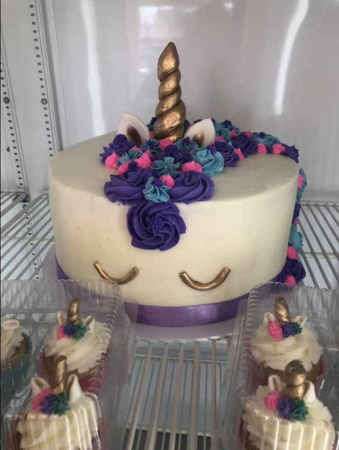 Neons Unicorn Cake · custom cake by Zugar Coma Zweetz